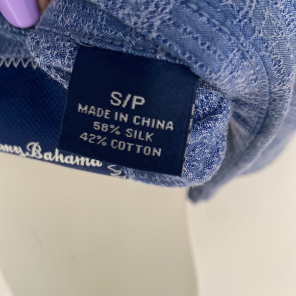 Tommy Bahama Silk Blend Short Sleeve Button Up - Picture 6 of 6